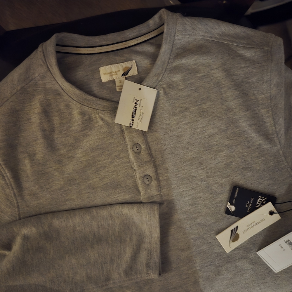 Men's Gray Henley Sweatshirt